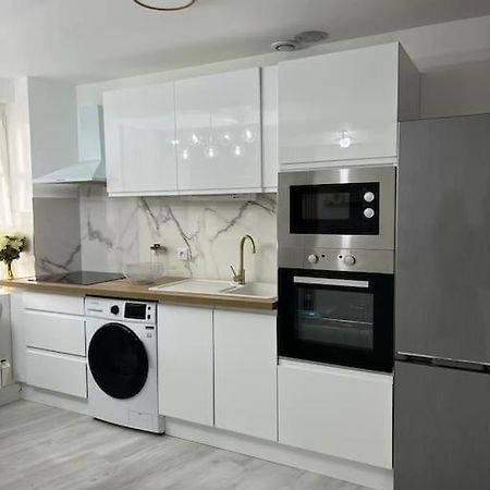 Beau Duplex Au Centre Ville. Mantes-la-Jolie Buitenkant foto